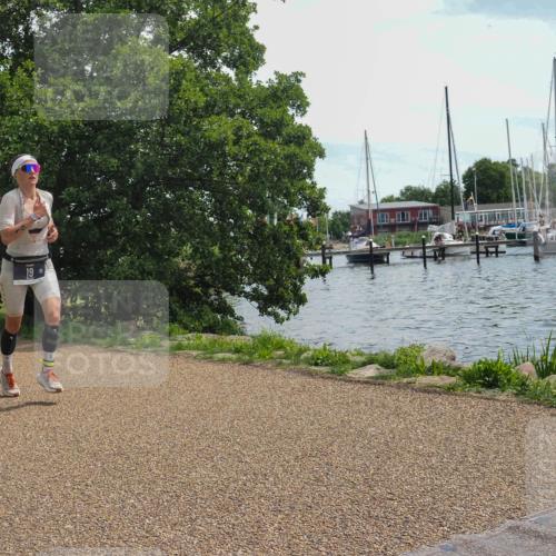 22.06.2025 - Viking Triathlon KatJ http://msf.ph/oto/8127521 22.06.2025 13:12:09 Laufen 19 meine-sportfotos.de