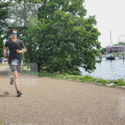 22.06.2025 - Viking Triathlon KatJ http://msf.ph/oto/8127695 22.06.2025 13:12:35 Laufen 53, 127, 312 meine-sportfotos.de