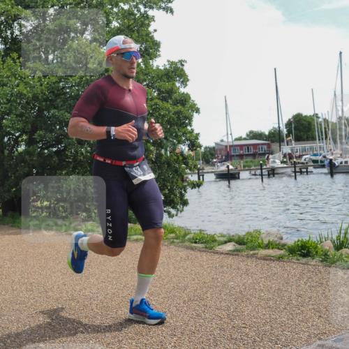 22.06.2025 - Viking Triathlon KatJ http://msf.ph/oto/8127786 22.06.2025 13:12:37 Laufen 53, 127, 312 meine-sportfotos.de