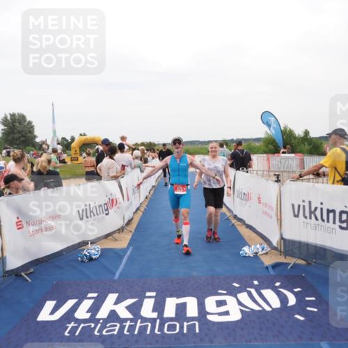 22.06.2025 - Viking Triathlon MichiJ http://msf.ph/oto/8127803 22.06.2025 15:25:13 Ziel 626 meine-sportfotos.de