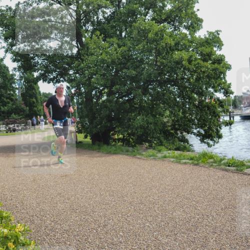 22.06.2025 - Viking Triathlon KatJ http://msf.ph/oto/8127901 22.06.2025 13:13:00 Laufen 98 meine-sportfotos.de
