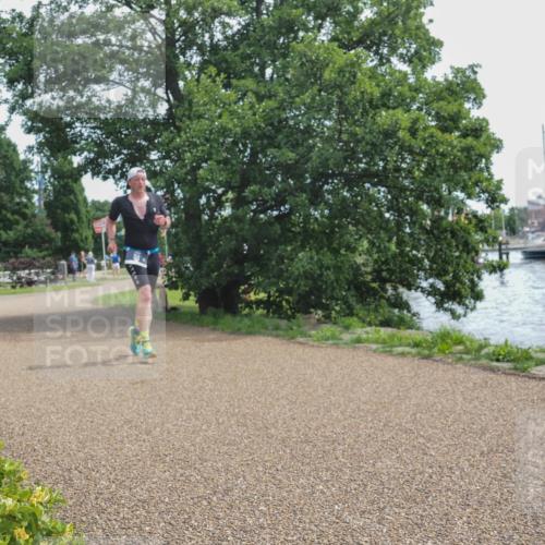 22.06.2025 - Viking Triathlon KatJ http://msf.ph/oto/8127907 22.06.2025 13:13:00 Laufen 98 meine-sportfotos.de