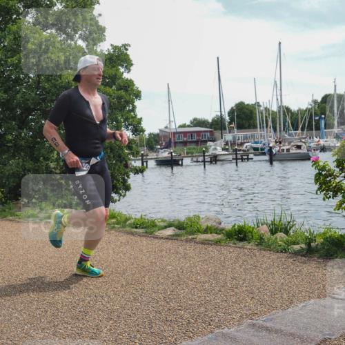 22.06.2025 - Viking Triathlon KatJ http://msf.ph/oto/8127945 22.06.2025 13:13:01 Laufen 98 meine-sportfotos.de