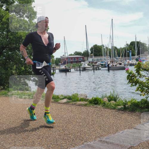 22.06.2025 - Viking Triathlon KatJ http://msf.ph/oto/8127952 22.06.2025 13:13:01 Laufen 98 meine-sportfotos.de