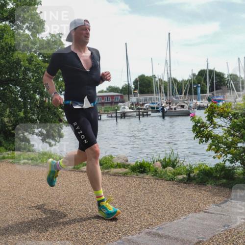 22.06.2025 - Viking Triathlon KatJ http://msf.ph/oto/8127958 22.06.2025 13:13:01 Laufen 98 meine-sportfotos.de