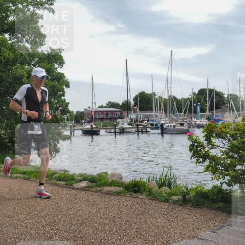 22.06.2025 - Viking Triathlon KatJ http://msf.ph/oto/8128165 22.06.2025 13:13:37 Laufen 63, 101, 323 meine-sportfotos.de
