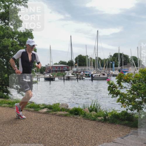 22.06.2025 - Viking Triathlon KatJ http://msf.ph/oto/8128170 22.06.2025 13:13:37 Laufen 63, 101, 323 meine-sportfotos.de