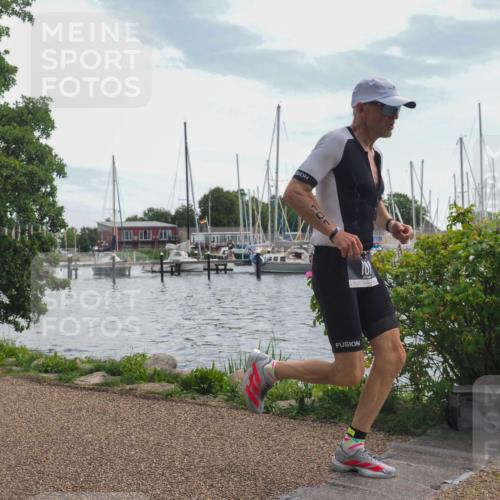 22.06.2025 - Viking Triathlon KatJ http://msf.ph/oto/8128200 22.06.2025 13:13:38 Laufen 63, 101, 323 meine-sportfotos.de
