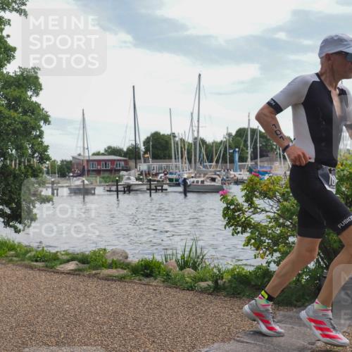 22.06.2025 - Viking Triathlon KatJ http://msf.ph/oto/8128205 22.06.2025 13:13:38 Laufen 63, 101, 323 meine-sportfotos.de