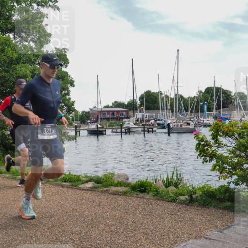 22.06.2025 - Viking Triathlon KatJ http://msf.ph/oto/8128242 22.06.2025 13:13:40 Laufen 63, 101, 323 meine-sportfotos.de