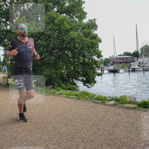 22.06.2025 - Viking Triathlon KatJ http://msf.ph/oto/8128335 22.06.2025 13:13:49 Laufen 395 meine-sportfotos.de