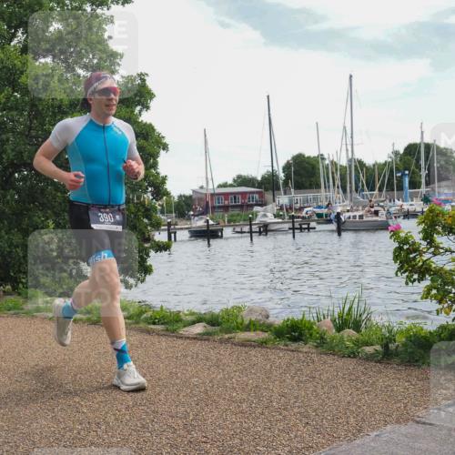 22.06.2025 - Viking Triathlon KatJ http://msf.ph/oto/8128378 22.06.2025 13:13:59 Laufen 390 meine-sportfotos.de