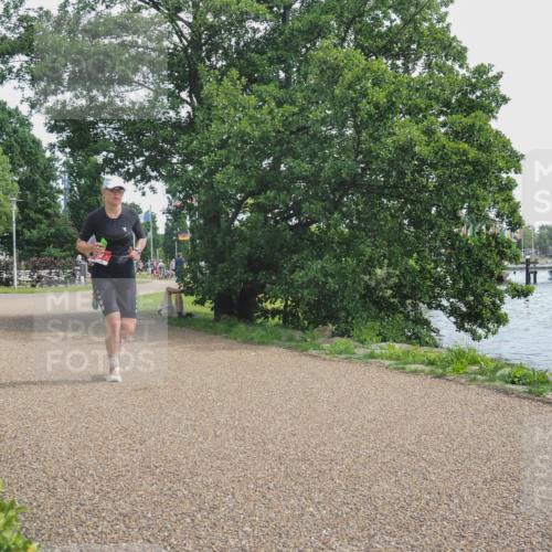 22.06.2025 - Viking Triathlon KatJ http://msf.ph/oto/8128458 22.06.2025 13:14:28 Laufen 556 meine-sportfotos.de