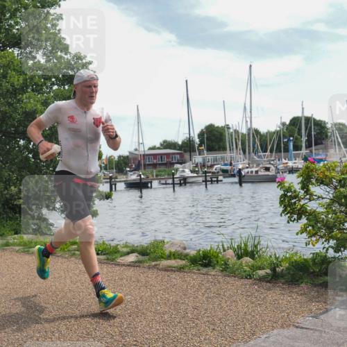 22.06.2025 - Viking Triathlon KatJ http://msf.ph/oto/8128509 22.06.2025 13:14:31 Laufen 556 meine-sportfotos.de