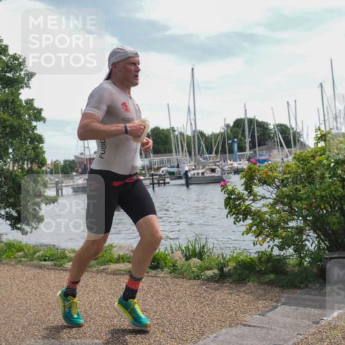 22.06.2025 - Viking Triathlon KatJ http://msf.ph/oto/8128520 22.06.2025 13:14:31 Laufen 556 meine-sportfotos.de