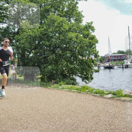22.06.2025 - Viking Triathlon KatJ http://msf.ph/oto/8128888 22.06.2025 13:15:28 Laufen 226, 233, 451 meine-sportfotos.de