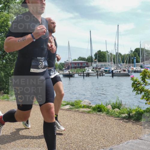 22.06.2025 - Viking Triathlon KatJ http://msf.ph/oto/8129286 22.06.2025 13:15:52 Laufen 38, 325 meine-sportfotos.de