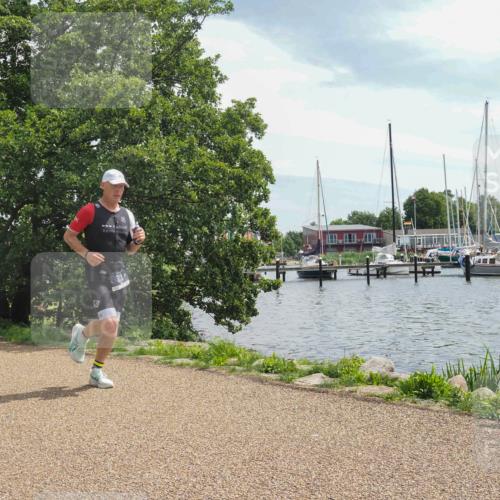 22.06.2025 - Viking Triathlon KatJ http://msf.ph/oto/8129310 22.06.2025 13:15:56 Laufen 300 meine-sportfotos.de
