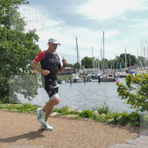 22.06.2025 - Viking Triathlon KatJ http://msf.ph/oto/8129347 22.06.2025 13:15:57 Laufen 300 meine-sportfotos.de