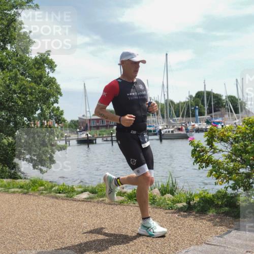 22.06.2025 - Viking Triathlon KatJ http://msf.ph/oto/8129359 22.06.2025 13:15:57 Laufen 300 meine-sportfotos.de