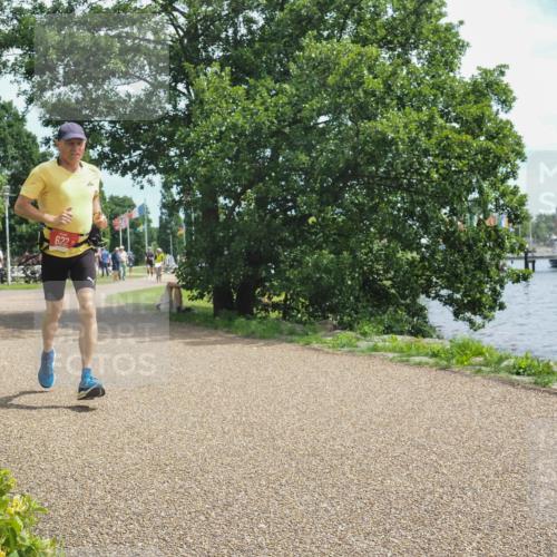 22.06.2025 - Viking Triathlon KatJ http://msf.ph/oto/8129378 22.06.2025 13:16:00 Laufen  meine-sportfotos.de