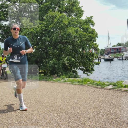 22.06.2025 - Viking Triathlon KatJ http://msf.ph/oto/8129463 22.06.2025 13:16:07 Laufen 15, 20, 387, 461 meine-sportfotos.de