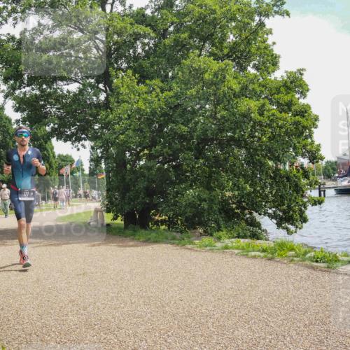 22.06.2025 - Viking Triathlon KatJ http://msf.ph/oto/8129488 22.06.2025 13:16:19 Laufen 177 meine-sportfotos.de