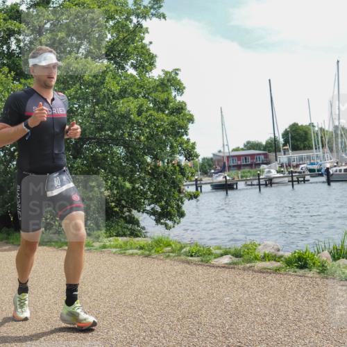 22.06.2025 - Viking Triathlon KatJ http://msf.ph/oto/8129590 22.06.2025 13:16:23 Laufen 80, 177 meine-sportfotos.de