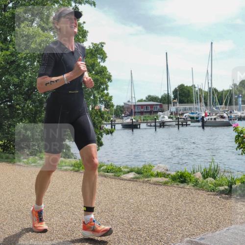22.06.2025 - Viking Triathlon KatJ http://msf.ph/oto/8129746 22.06.2025 13:16:40 Laufen 47, 171, 215, 518 meine-sportfotos.de