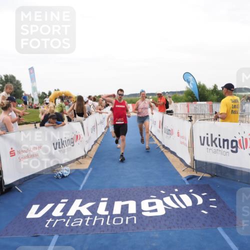 22.06.2025 - Viking Triathlon MichiJ http://msf.ph/oto/8130706 22.06.2025 15:32:15 Ziel 632 meine-sportfotos.de