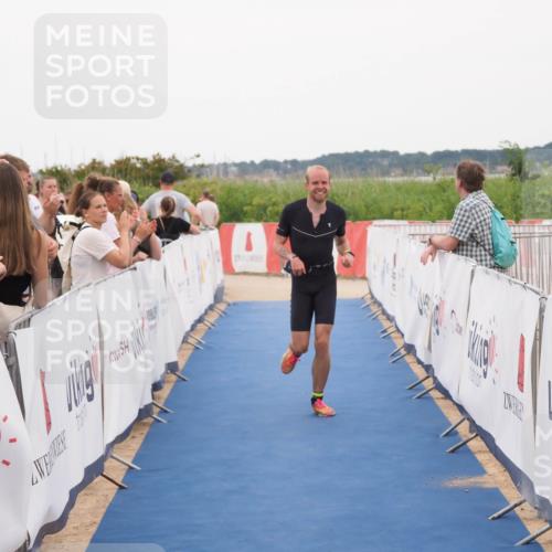 22.06.2025 - Viking Triathlon MichiJ http://msf.ph/oto/8130951 22.06.2025 15:34:32 Ziel 225 meine-sportfotos.de