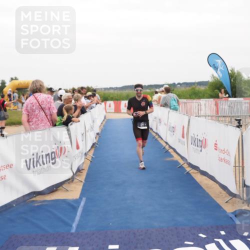 22.06.2025 - Viking Triathlon MichiJ http://msf.ph/oto/8131443 22.06.2025 15:38:33 Ziel 179 meine-sportfotos.de