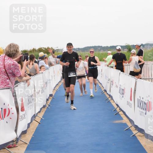 22.06.2025 - Viking Triathlon MichiJ http://msf.ph/oto/8132019 22.06.2025 15:42:55 Ziel 304, 344, 389, 615 meine-sportfotos.de