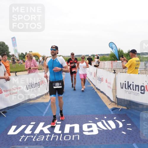 22.06.2025 - Viking Triathlon MichiJ http://msf.ph/oto/8132070 22.06.2025 15:43:01 Ziel 304, 344, 389, 615 meine-sportfotos.de