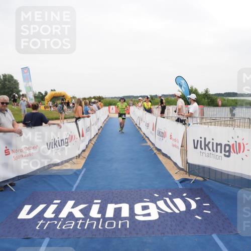 22.06.2025 - Viking Triathlon MichiJ http://msf.ph/oto/8132289 22.06.2025 15:44:42 Ziel 66, 84 meine-sportfotos.de