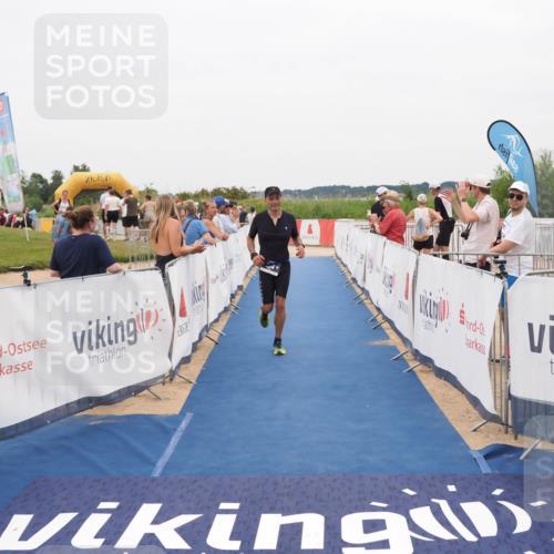 22.06.2025 - Viking Triathlon MichiJ http://msf.ph/oto/8132636 22.06.2025 15:47:21 Ziel 204 meine-sportfotos.de