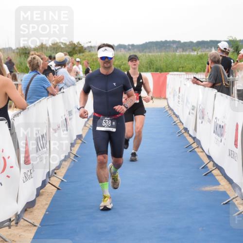 22.06.2025 - Viking Triathlon MichiJ http://msf.ph/oto/8132970 22.06.2025 15:52:01 Ziel 538, 624 meine-sportfotos.de
