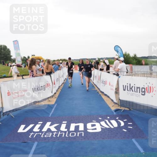 22.06.2025 - Viking Triathlon MichiJ http://msf.ph/oto/8133086 22.06.2025 15:53:39 Ziel 75, 637 meine-sportfotos.de