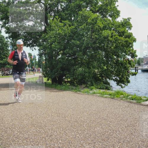 22.06.2025 - Viking Triathlon KatJ http://msf.ph/oto/8133375 22.06.2025 13:17:28 Laufen 228, 385 meine-sportfotos.de