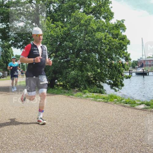 22.06.2025 - Viking Triathlon KatJ http://msf.ph/oto/8133386 22.06.2025 13:17:29 Laufen 228, 385 meine-sportfotos.de
