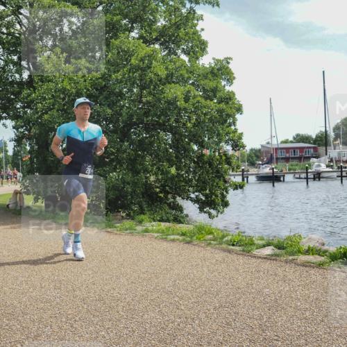 22.06.2025 - Viking Triathlon KatJ http://msf.ph/oto/8133400 22.06.2025 13:17:31 Laufen 228, 385 meine-sportfotos.de