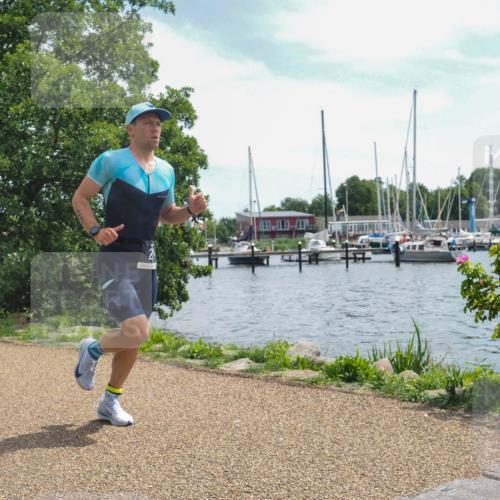 22.06.2025 - Viking Triathlon KatJ http://msf.ph/oto/8133420 22.06.2025 13:17:31 Laufen 228, 385 meine-sportfotos.de