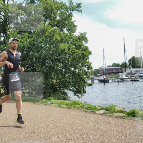 22.06.2025 - Viking Triathlon KatJ http://msf.ph/oto/8133513 22.06.2025 13:17:46 Laufen 161, 265 meine-sportfotos.de