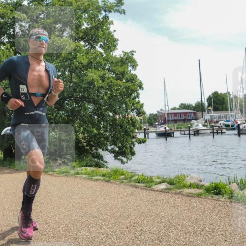22.06.2025 - Viking Triathlon KatJ http://msf.ph/oto/8133547 22.06.2025 13:17:50 Laufen 29, 81 meine-sportfotos.de