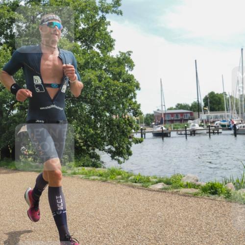 22.06.2025 - Viking Triathlon KatJ http://msf.ph/oto/8133552 22.06.2025 13:17:50 Laufen 29, 81 meine-sportfotos.de
