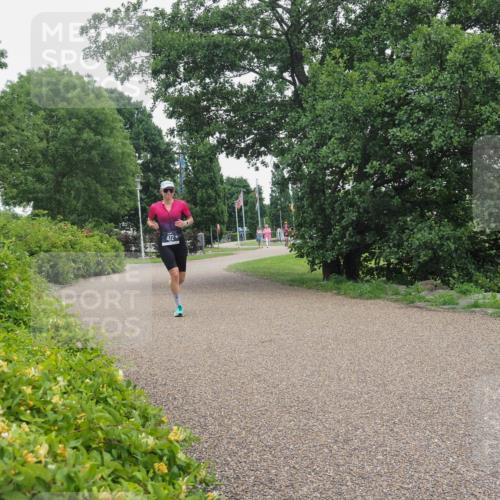 22.06.2025 - Viking Triathlon KatJ http://msf.ph/oto/8133599 22.06.2025 15:49:35 Laufen 472 meine-sportfotos.de