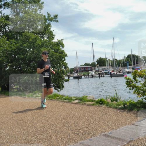 22.06.2025 - Viking Triathlon KatJ http://msf.ph/oto/8133643 22.06.2025 13:18:03 Laufen 549 meine-sportfotos.de