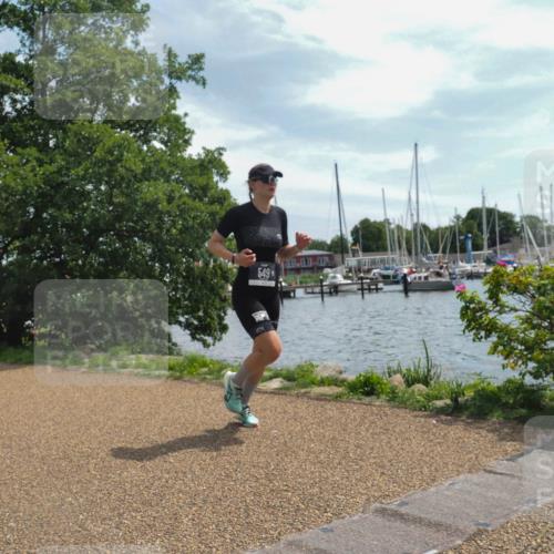 22.06.2025 - Viking Triathlon KatJ http://msf.ph/oto/8133656 22.06.2025 13:18:03 Laufen 549 meine-sportfotos.de