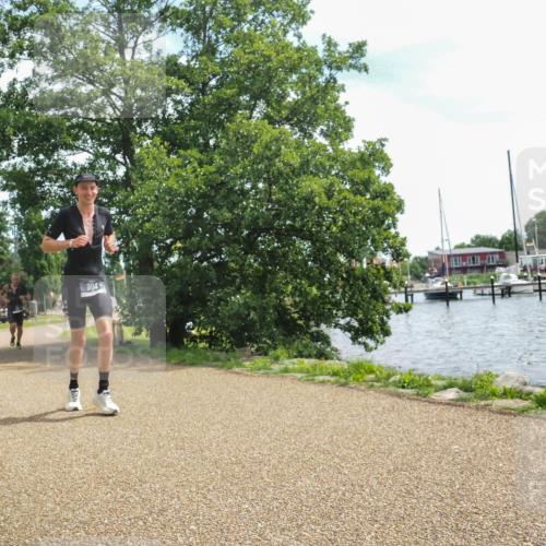 22.06.2025 - Viking Triathlon KatJ http://msf.ph/oto/8133761 22.06.2025 13:18:24 Laufen 304 meine-sportfotos.de