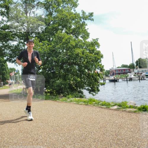 22.06.2025 - Viking Triathlon KatJ http://msf.ph/oto/8133774 22.06.2025 13:18:24 Laufen 304 meine-sportfotos.de